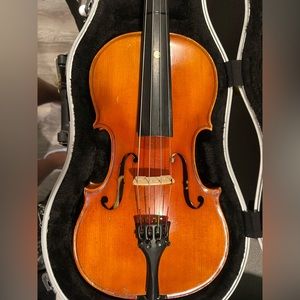 VIOLA FOR SALE! (Very good shape)